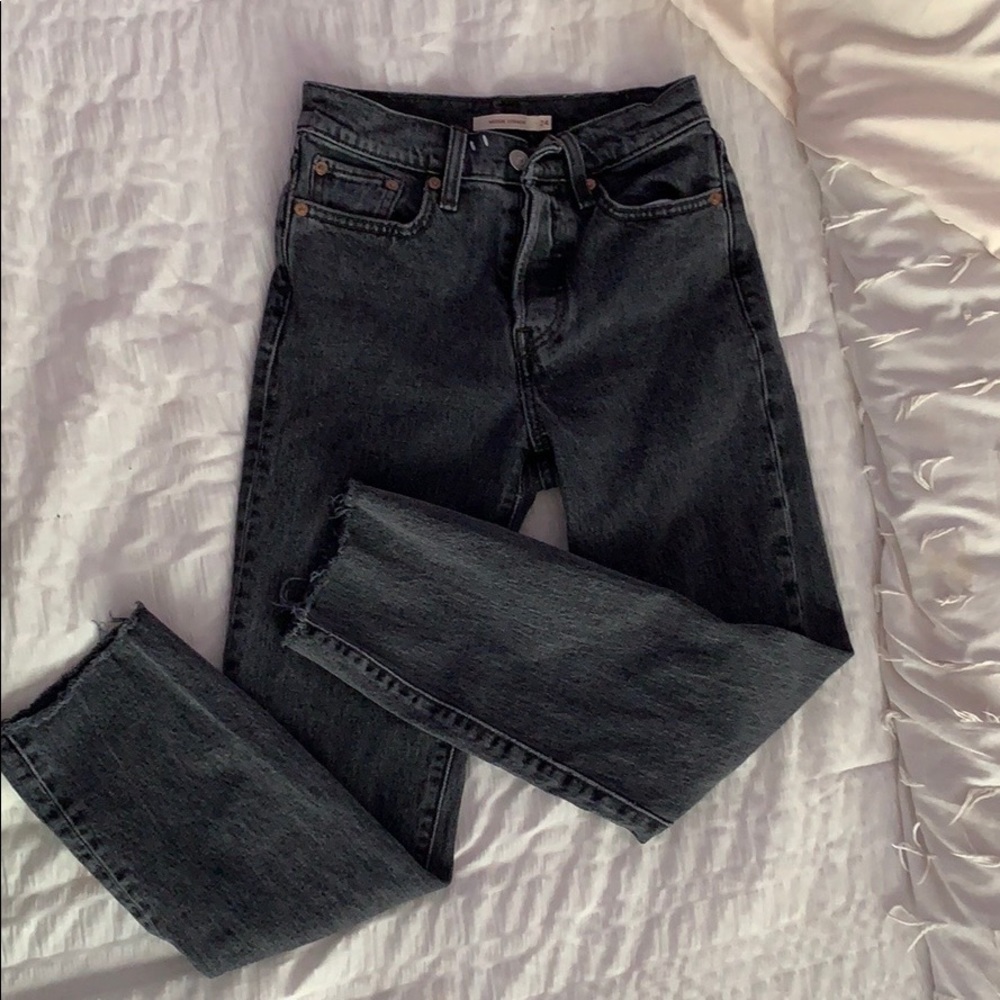 Levi’s skinny jeans size 24